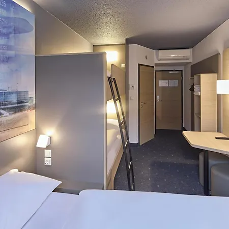 Hotell Koeln-airport 2*