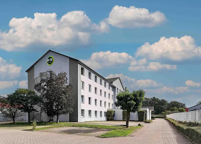 Hotel Koeln-airport 3*